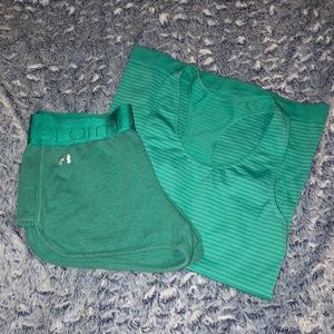 Under Armour Women set
